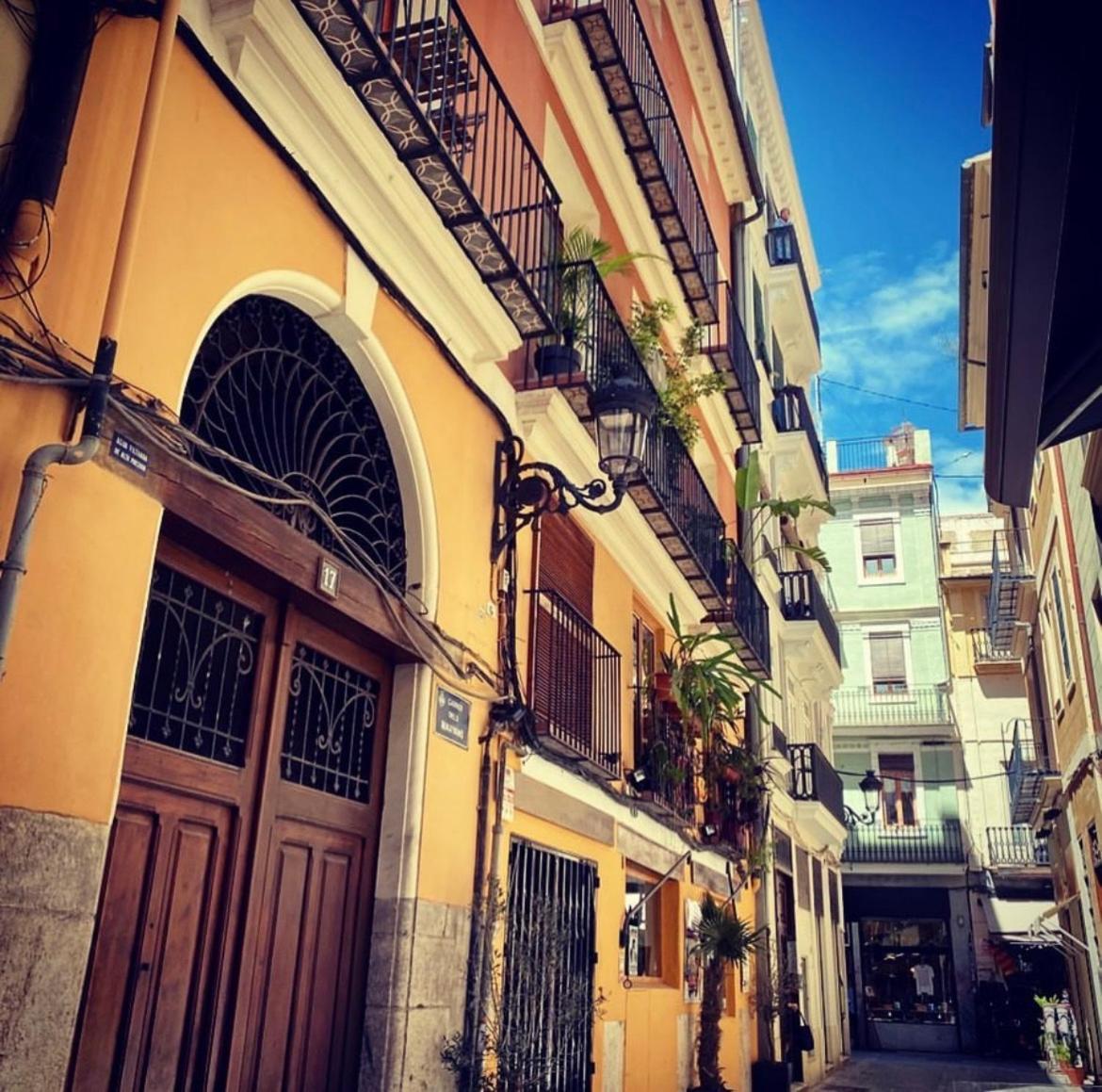 Mediterranean Flats Plaza Redonda 瓦伦西亚 外观 照片